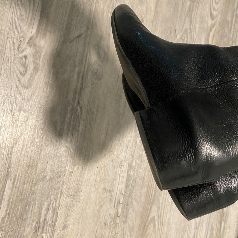 COPY - Aquatalia booties - Picture 5 of 6